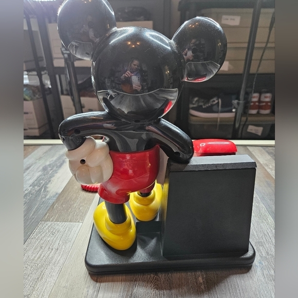 Mickey Mouse Vintage Push Button AT&T phone - Picture 3 of 16
